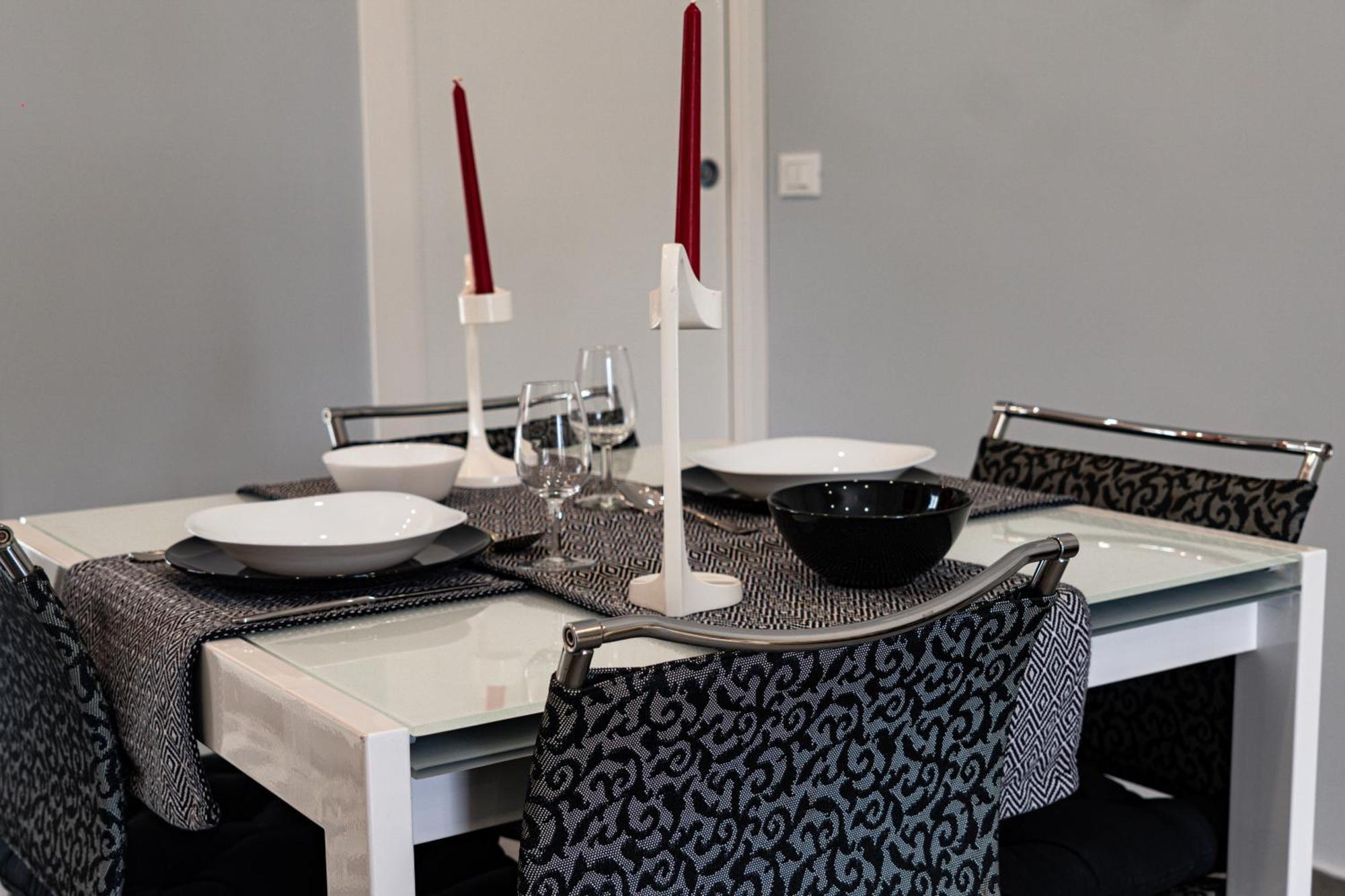Nika Nika Holiday House Карини Екстериор снимка